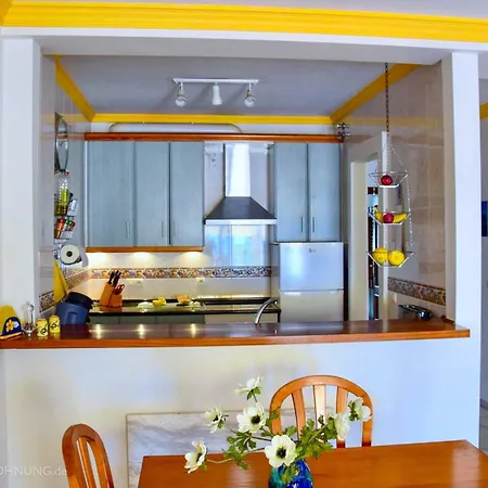 Komfortable Erste Strandreihe Playa Burriana